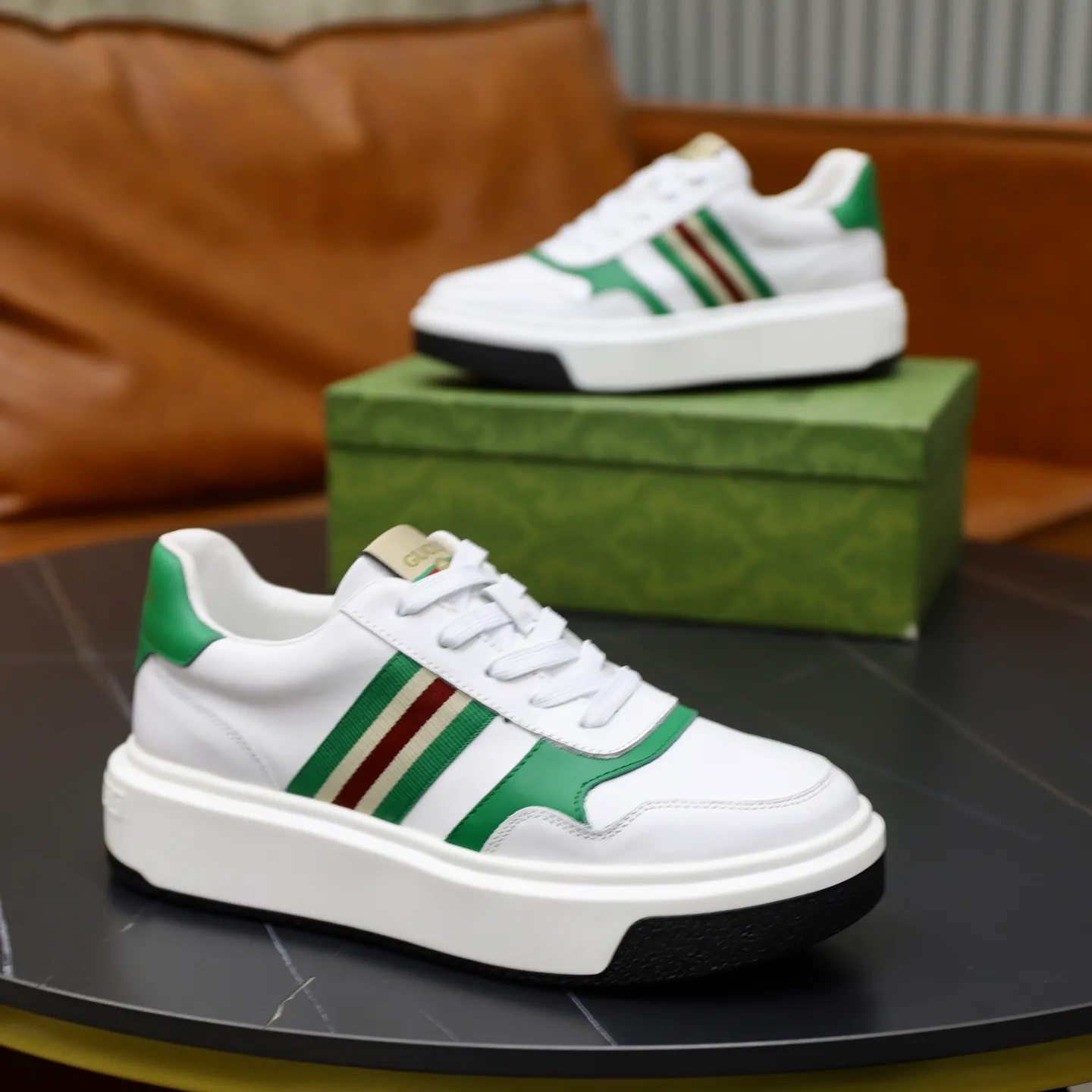 Ex-factory price: 462💰🙅‍♂️🙅‍♂️🙅‍♂️ Brand: GUCCI Standard code: 38-44 (45 customized) Grade: Same as the official website Material: Original cowhide material stitching Comfortable sheepskin lining Lightweight and wear-resistant sports outsole Style category: Men's fashionable casual shoes Running sneakers Distinguished luxury brand elements Top luxury Color: actual picture color